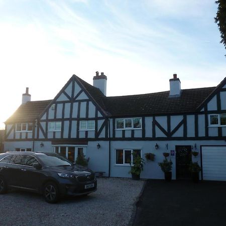 Newark Lodge Guest House Exterior photo